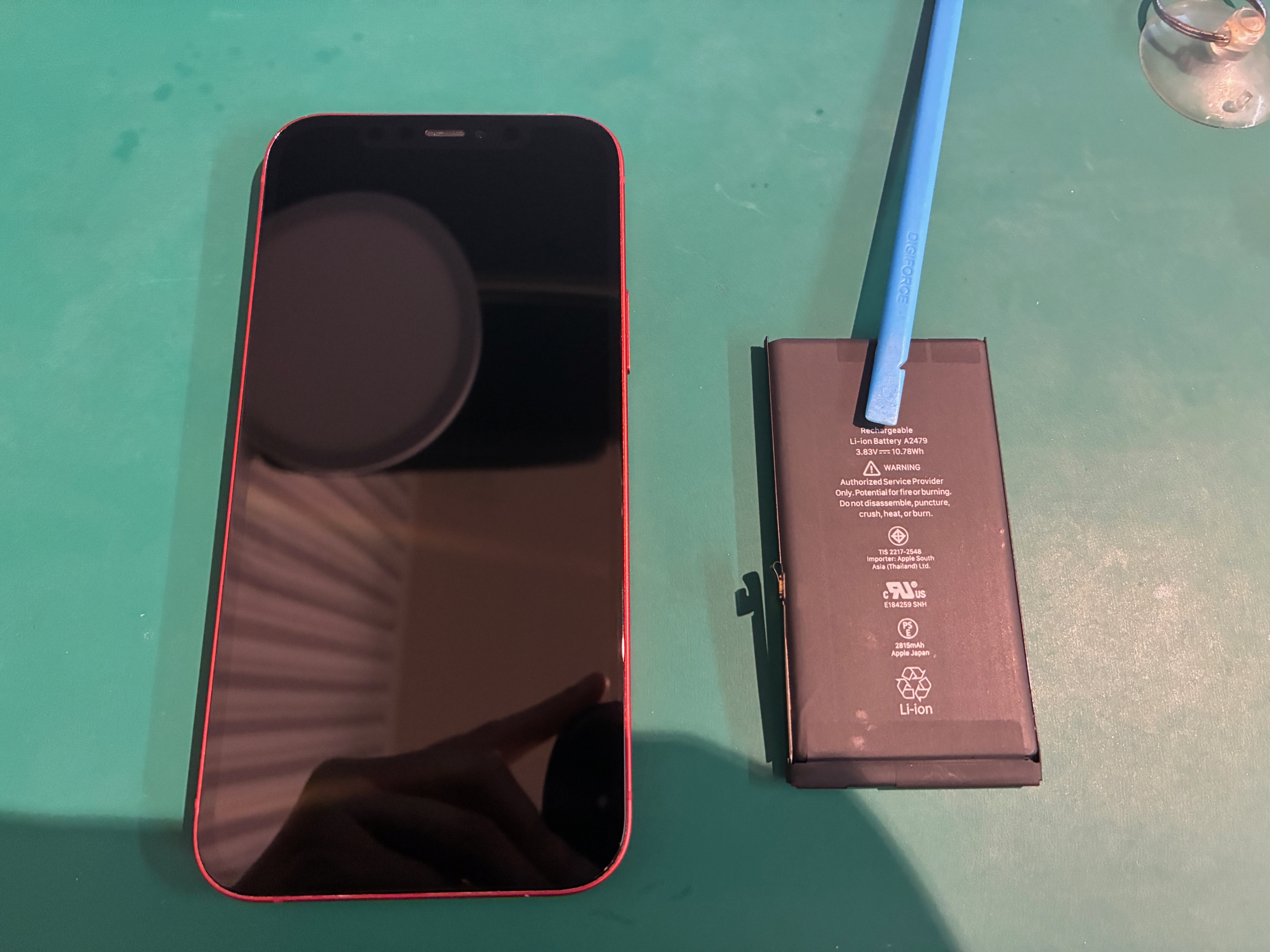 神戸市からお越しのお客様よりiPhone12のバッテリー交換をご依頼いただきました！